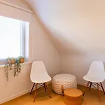 Marie 2 Slaapkamers, Cosy En Modern *