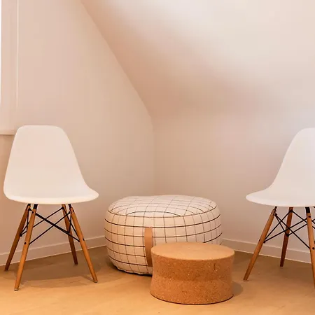 Marie 2 Slaapkamers, Cosy En Modern Holiday home