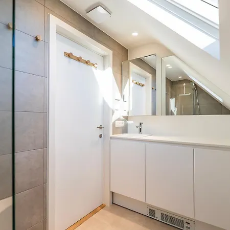Marie 2 Slaapkamers, Cosy En Modern * Koksijde
